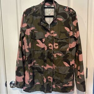 Green and pink camouflage jacket, size L